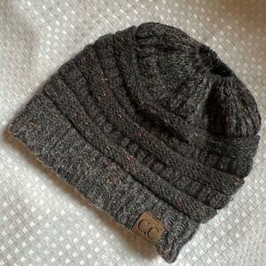 Winter Must-Have! C.C Speckled Knit Beanie (Ponytail Opening) Gently Used